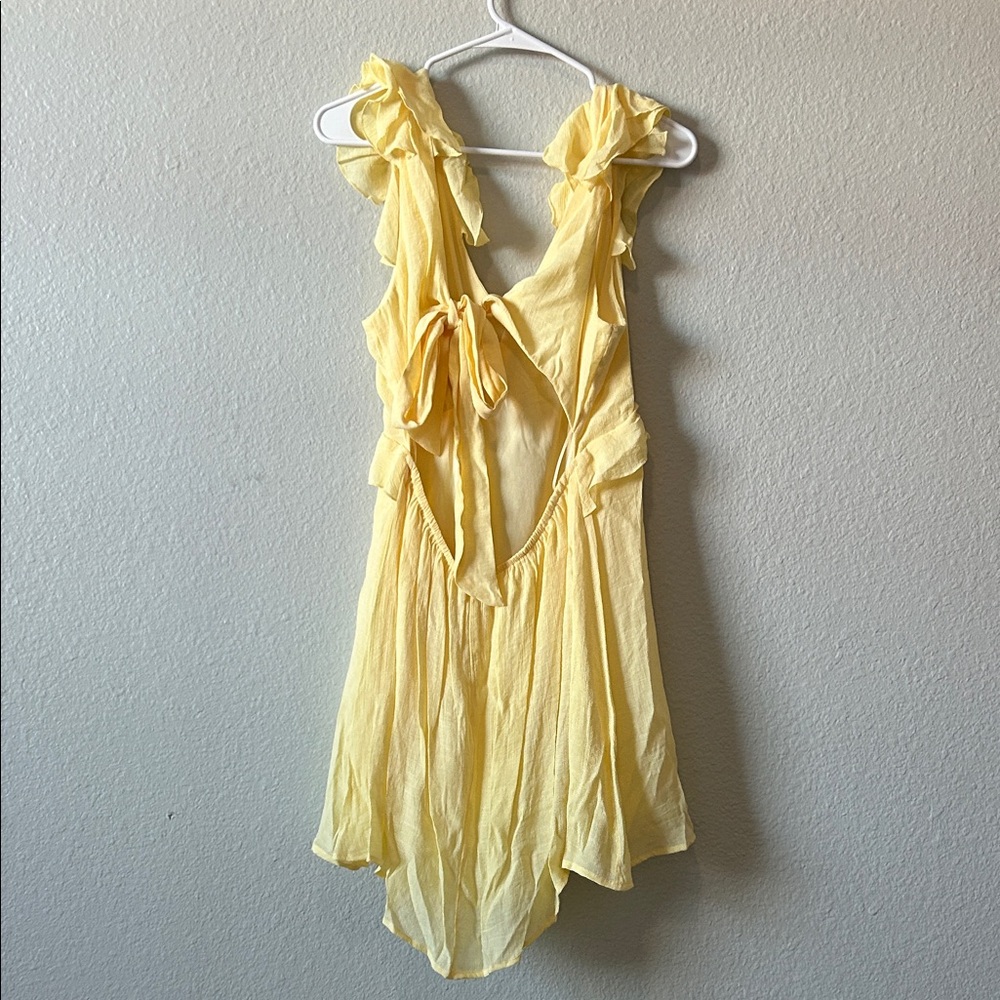 Yellow Ruffled Sleeve Dress - Picture 2 of 2